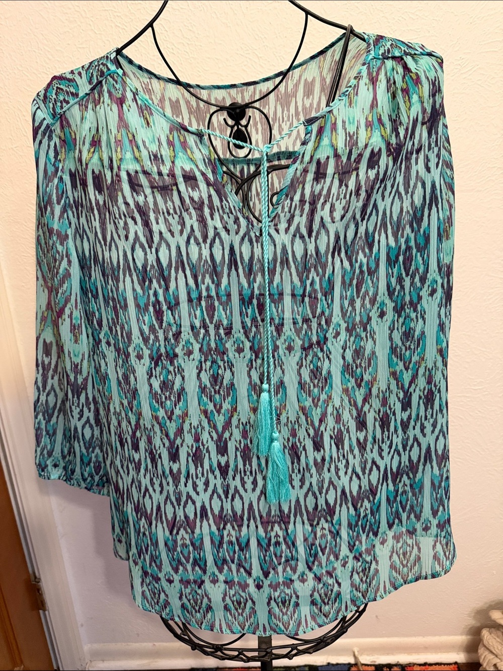 ⭐️⭐️⭐️BOGOHO⭐️⭐️⭐️Women's Aqua Patterned Peasant Sheer Blouse with Tassel Tie